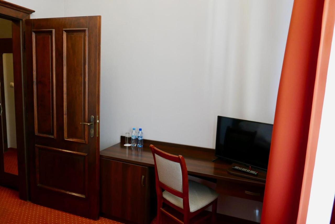 Staromiejski Piwowar Hotel Legnica Eksteriør billede
