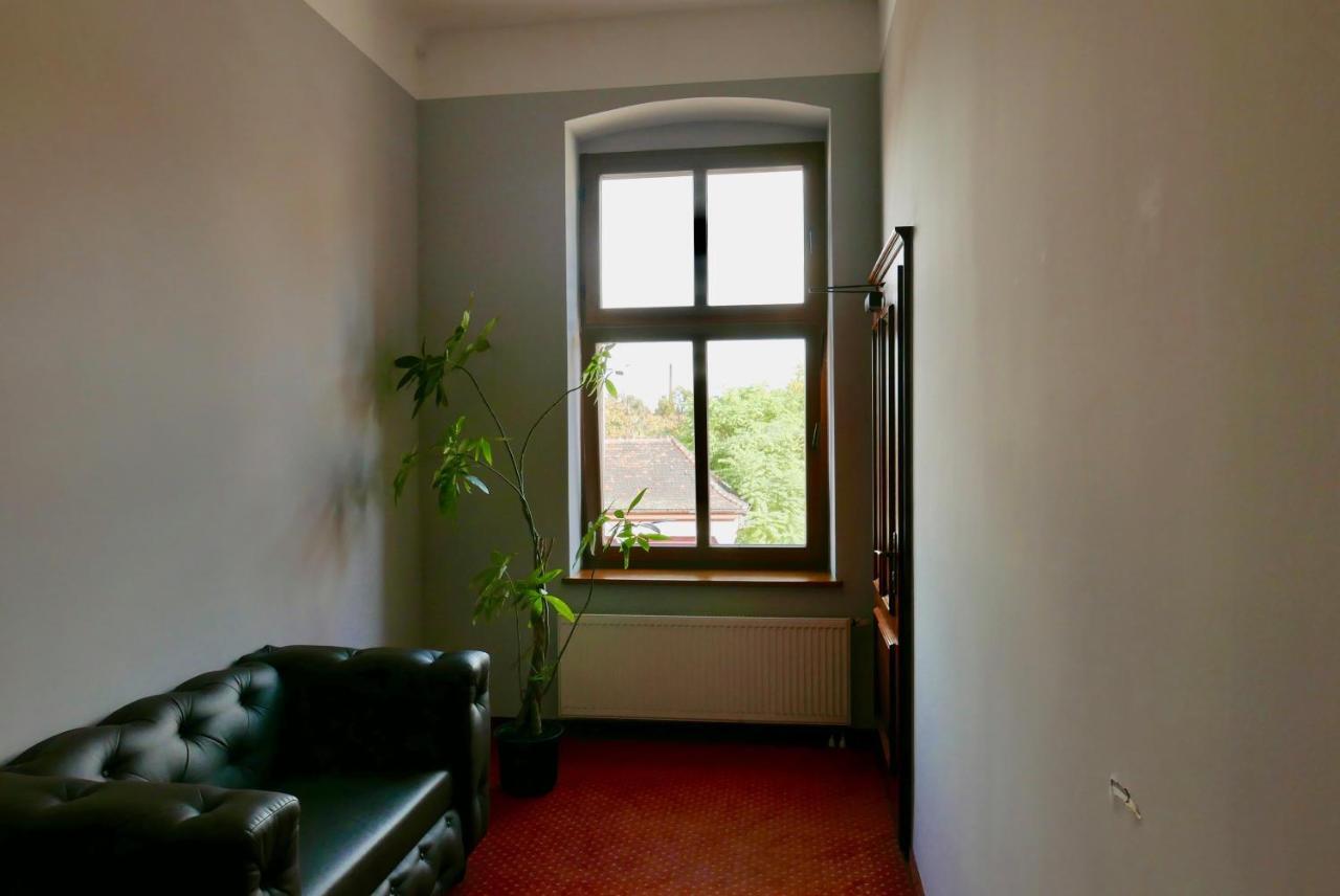 Staromiejski Piwowar Hotel Legnica Eksteriør billede