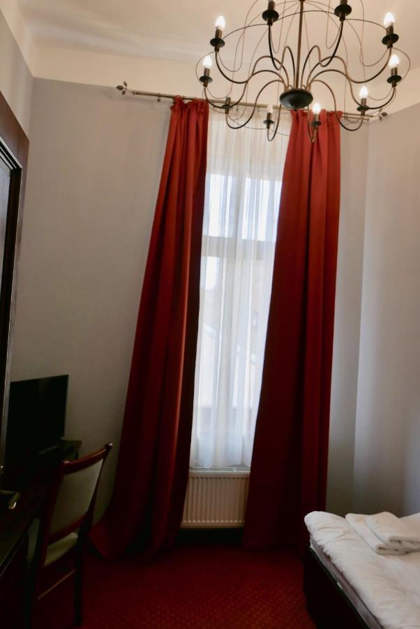 Staromiejski Piwowar Hotel Legnica Eksteriør billede